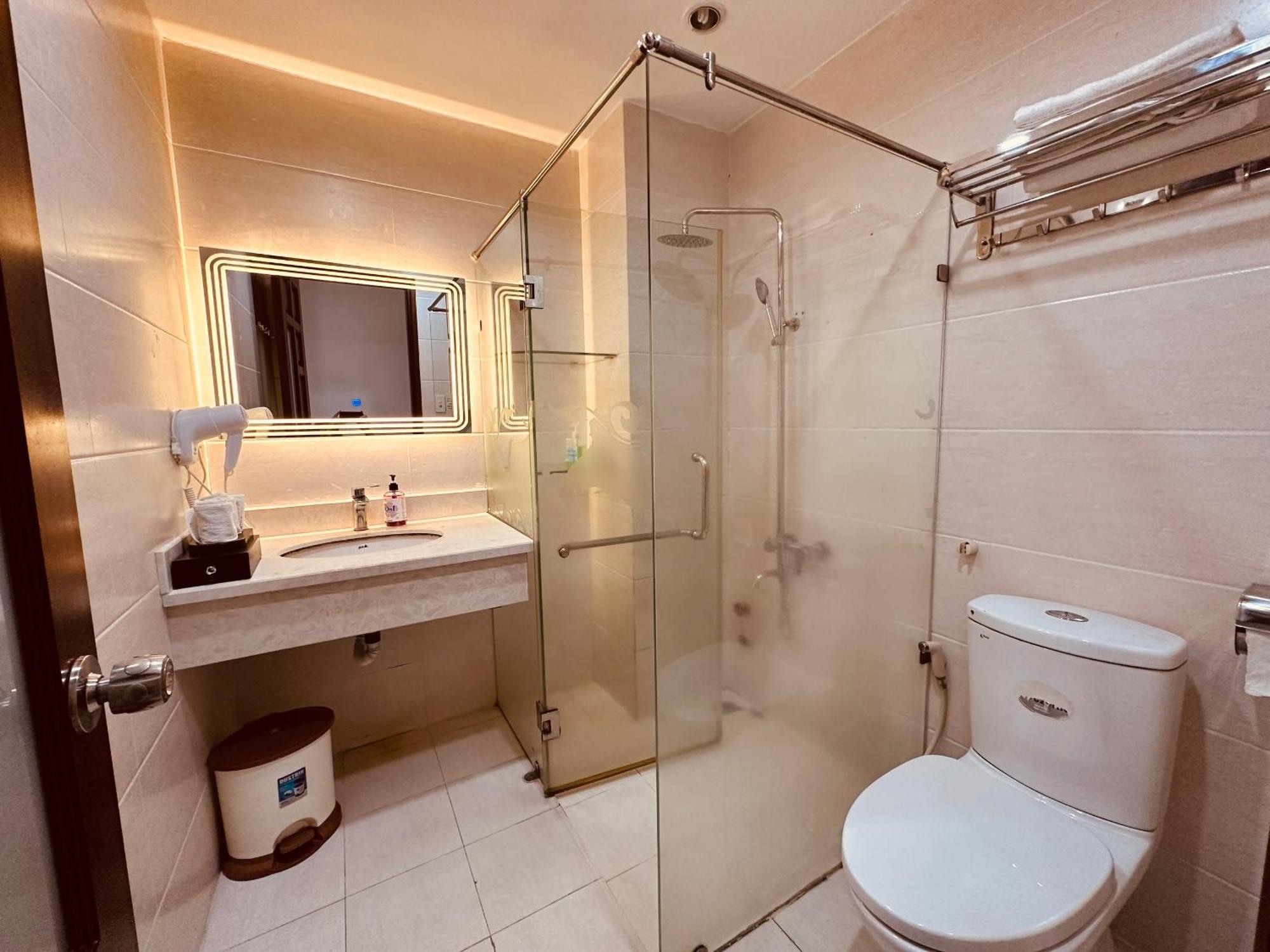 Redflower Hotel Ho Chi Minh Zewnętrze zdjęcie